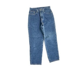 LL Bean Fleece Lines Relaxed Fit Women's size 10P Dark Wash Blue Denim jeans